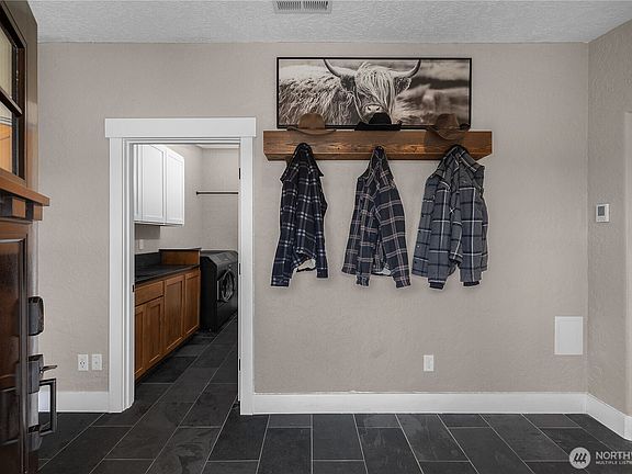 3rd image of 241 Minkler Road
