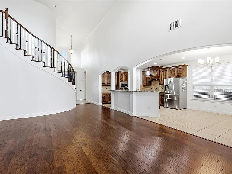 3600 Bright Star Way — Photo 9