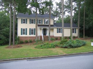 4862 Beverly Dr, Lilburn, GA 30047