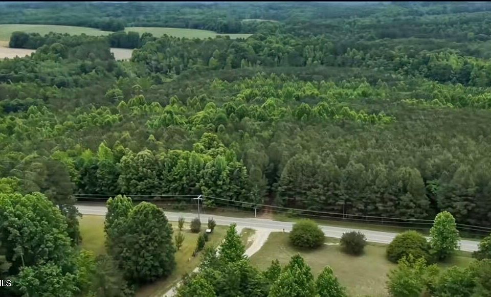 2nd image of 8 Highway 98