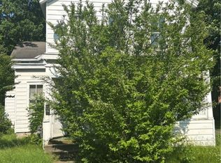 32 Broad St, Gloversville, NY 12078