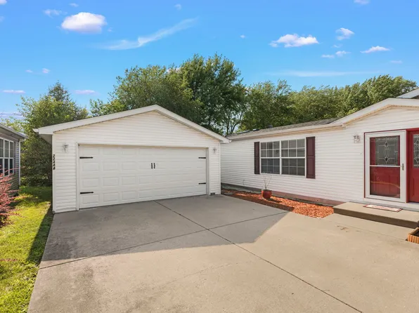 22444 S Remington Dr, Channahon, IL 60410