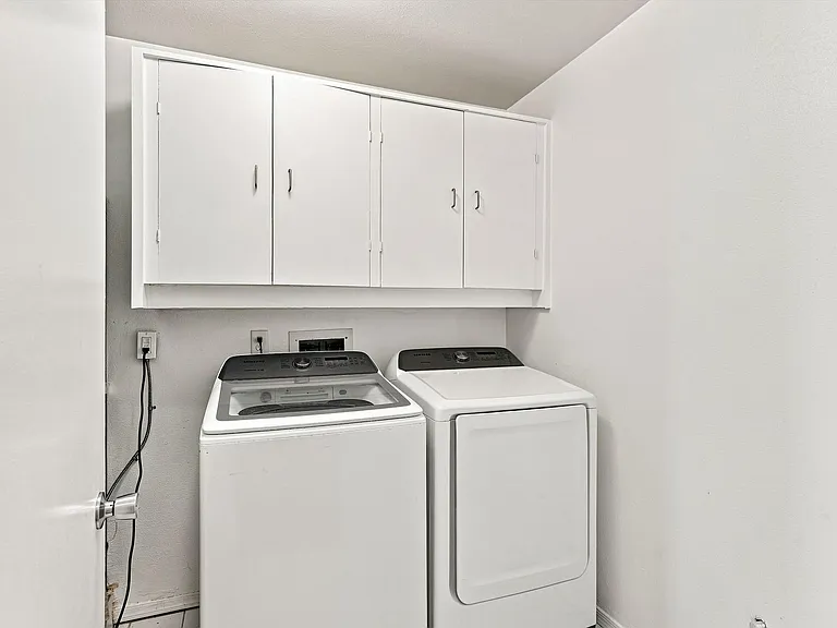 3707 Comanche Rd NE — Photo 16
