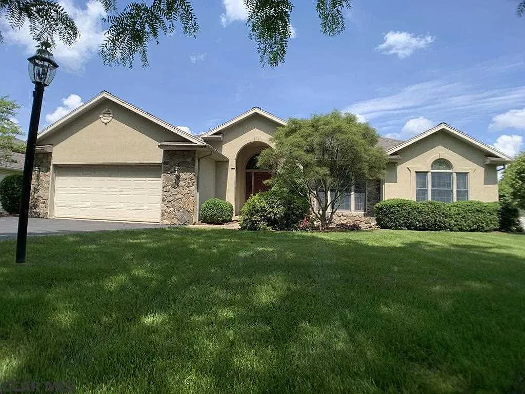 1172 Chestnut Ridge Dr photo 1