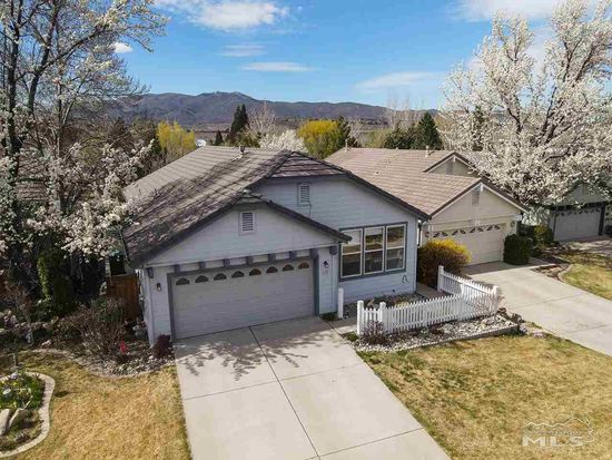 639 Caughlin Gln Reno Nv 89519 Zillow
