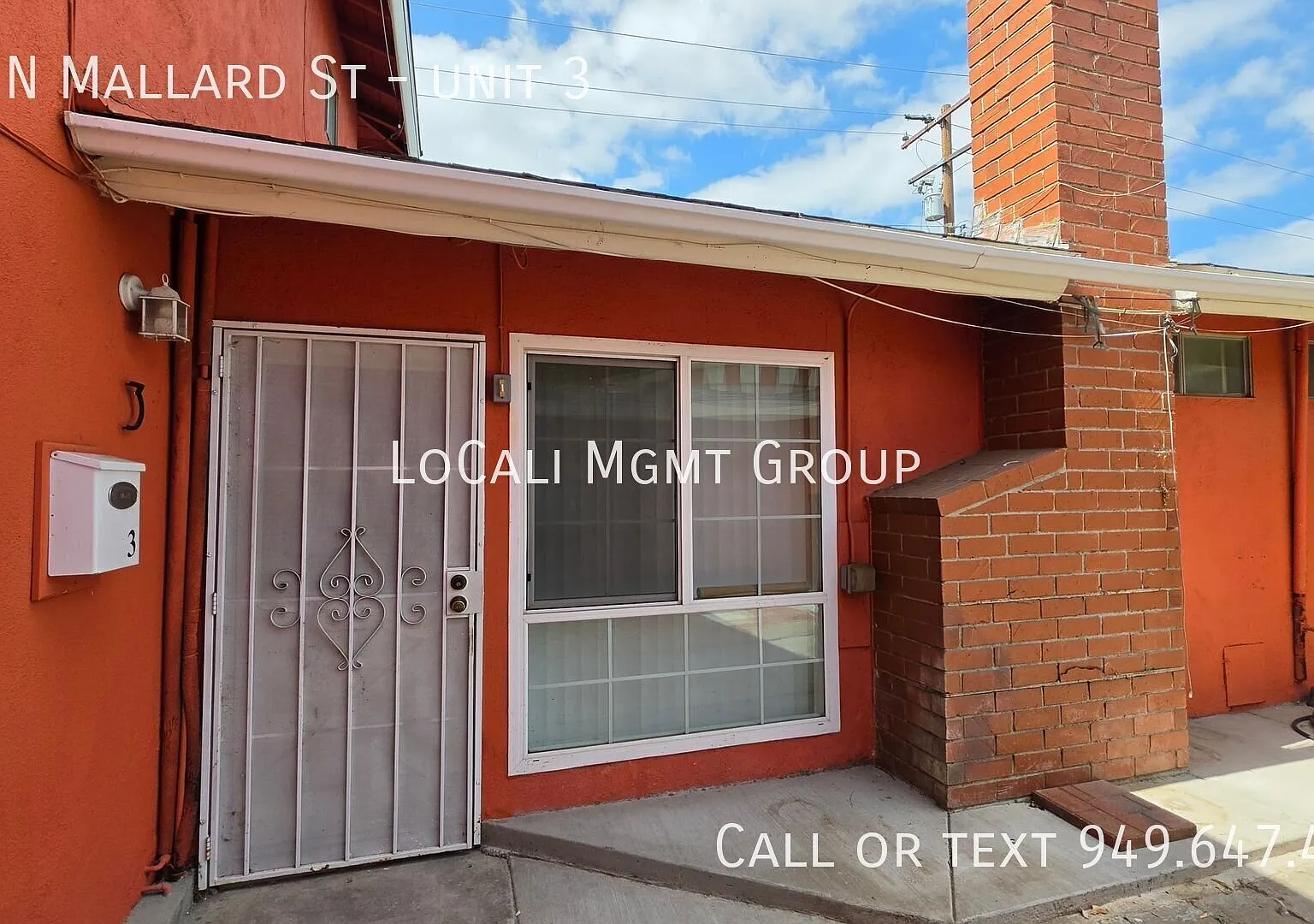 Charming & Spacious 3 Bedrm Home in a Triplex Setting — Photo 2