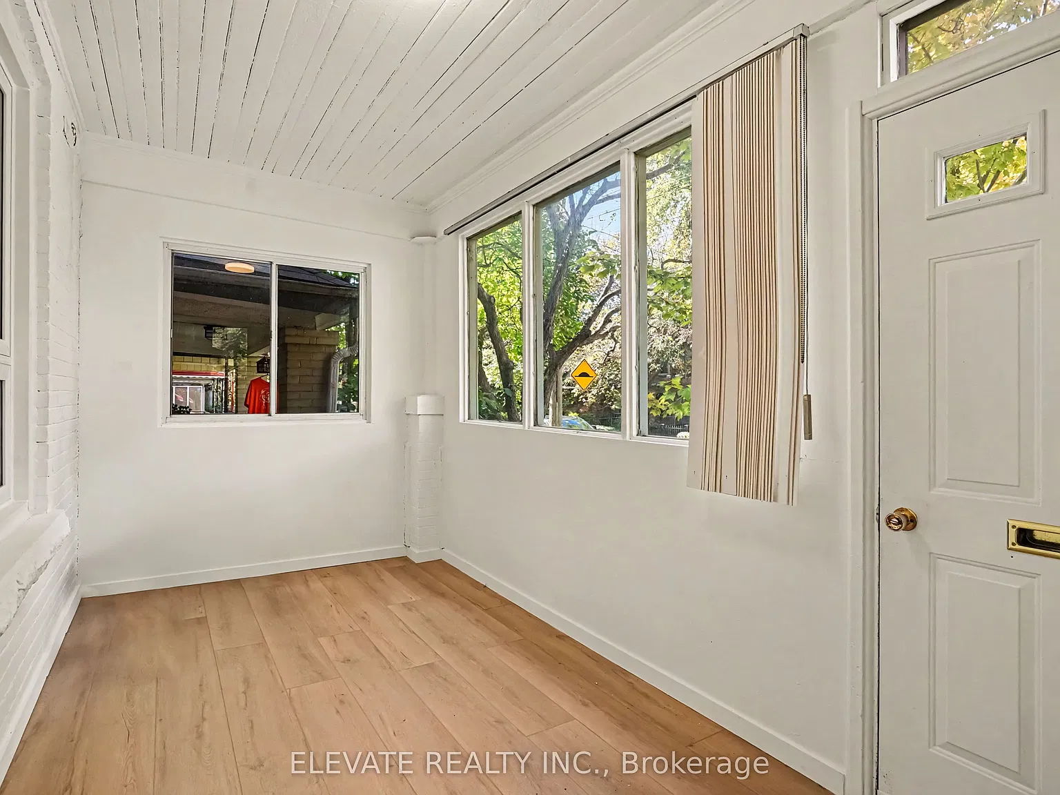 3 bed, $2,700 — Photo 3