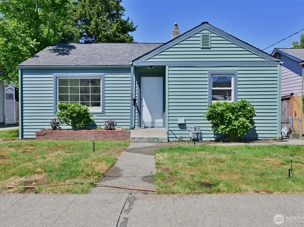 421 Wells Avenue N, Renton, WA 98057