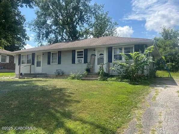 911 Castlewood Ave, Fulton, MO 65251