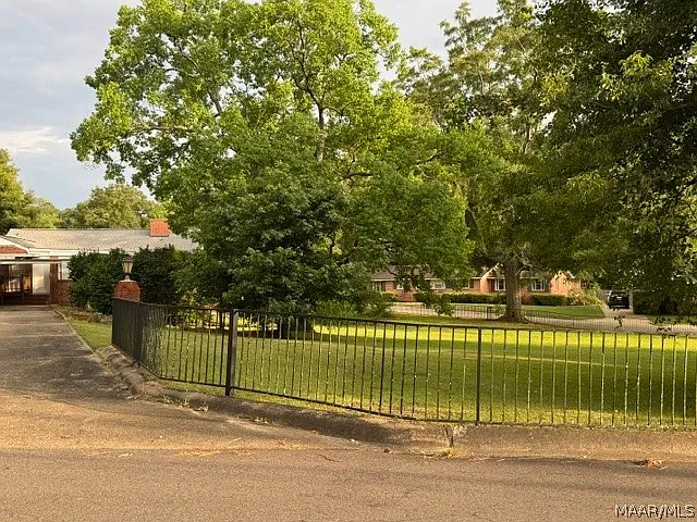 2 Brookside Dr — Photo 22
