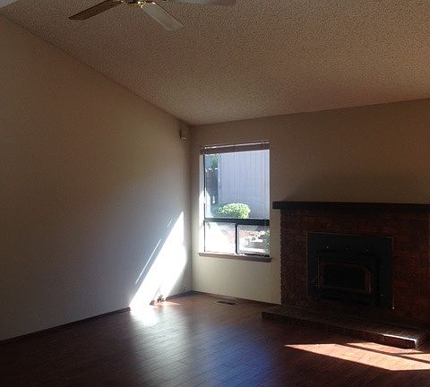 3rd image of 11501 SE 322nd Pl