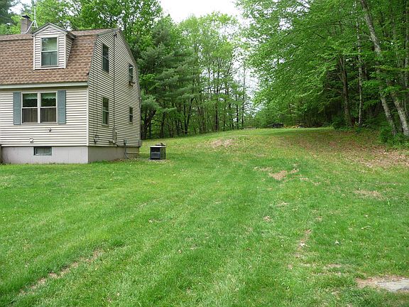 4th image of 76 Dearborn Road