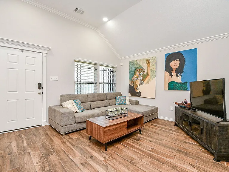 3344 Anita St — Photo 7
