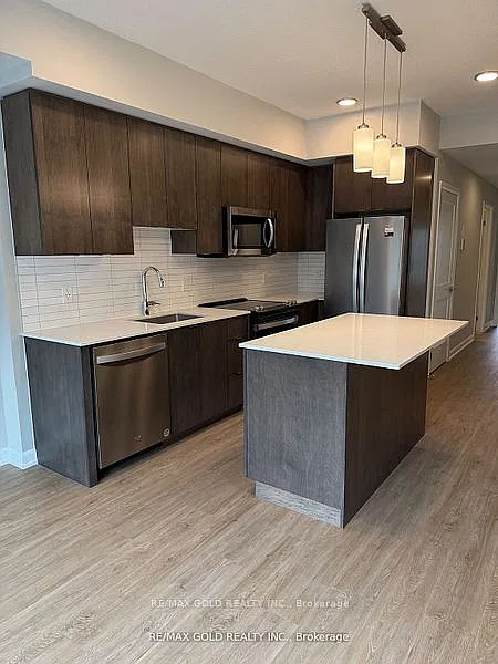 2 bed, $2,300 — Photo 2