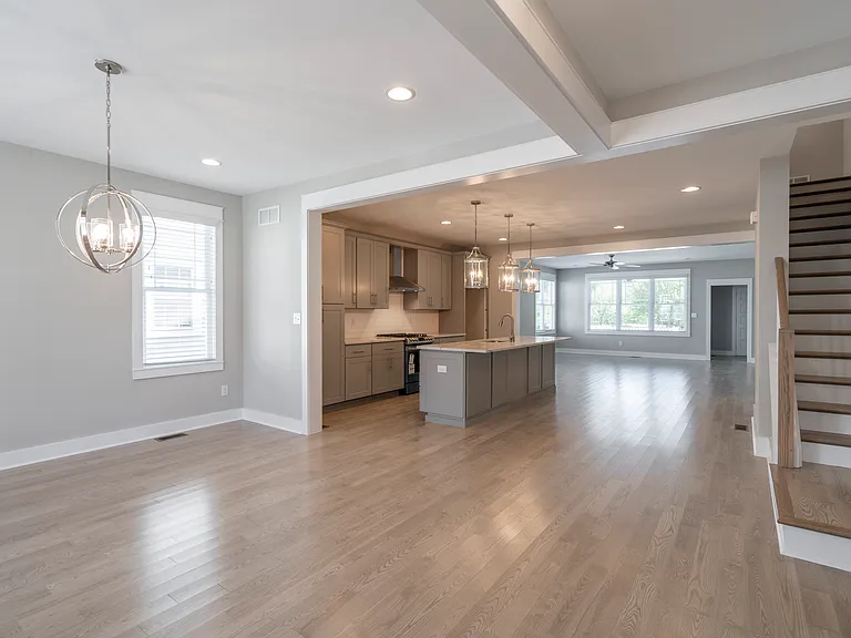 133 Garrett Ave — Photo 9