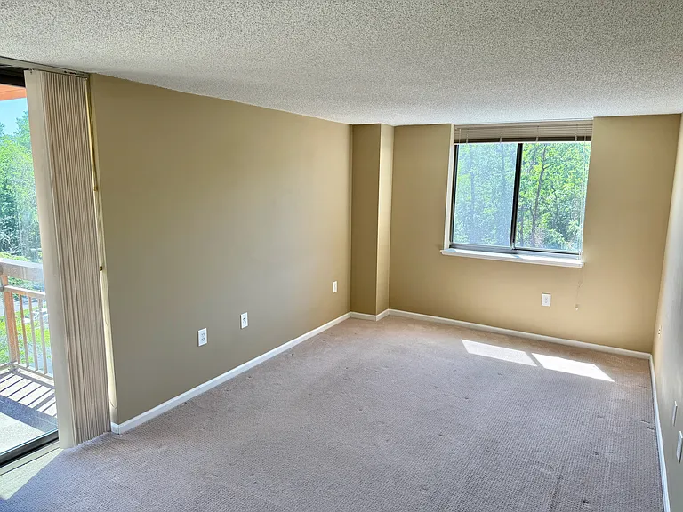 2230 George C Marshall Dr #818 — Photo 10