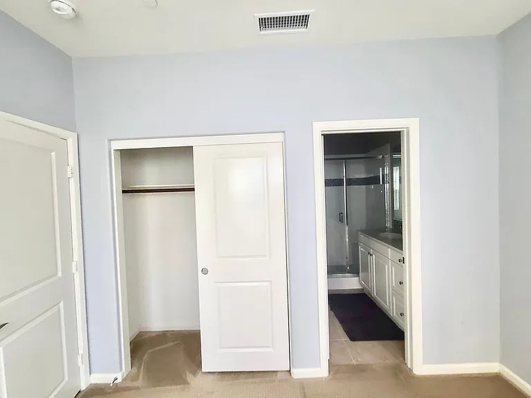 800 Citrus Ct — Photo 8