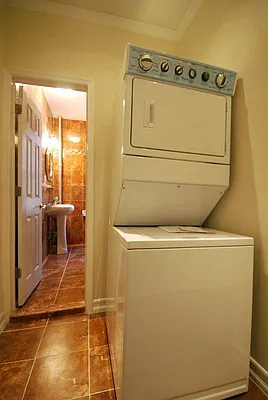 Rented by Keller Williams NYC | media 25