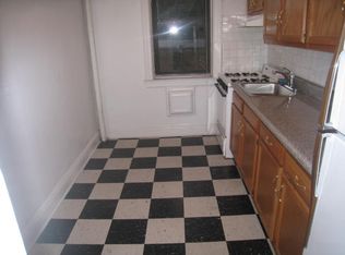 4115 60th St APT 3D, Woodside, NY 11377