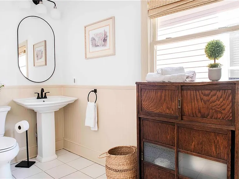 155 Savannah St SE — Photo 12