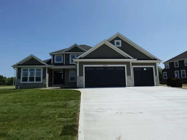 W129S8660 Muscovy WAY, Muskego, WI 53150