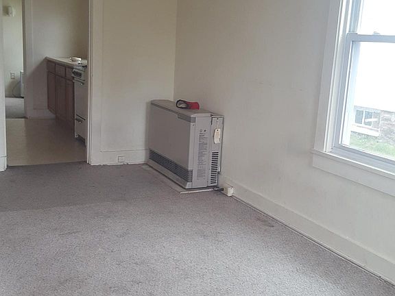 living room and kitchen entry