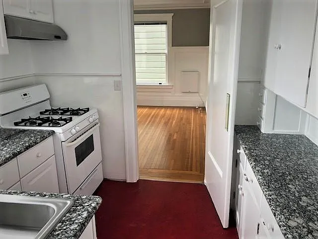 251 Ashbury St #12 — Photo 15