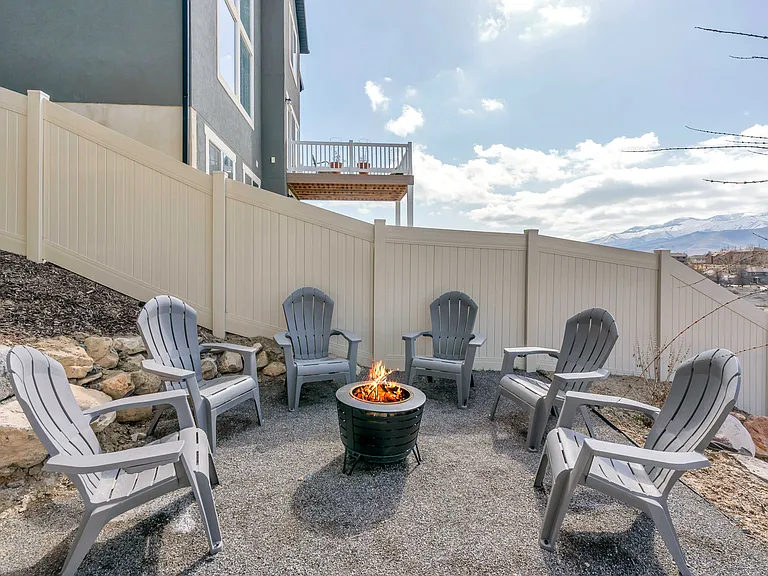 1557 W Stone Gate Dr — Photo 23