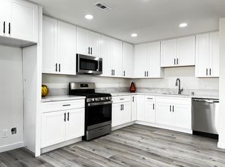 7631 Amazon Dr #3, Huntington Beach, CA 92647