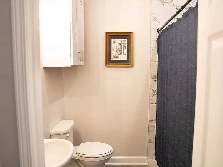 2721 Iberville St #2B — Photo 14