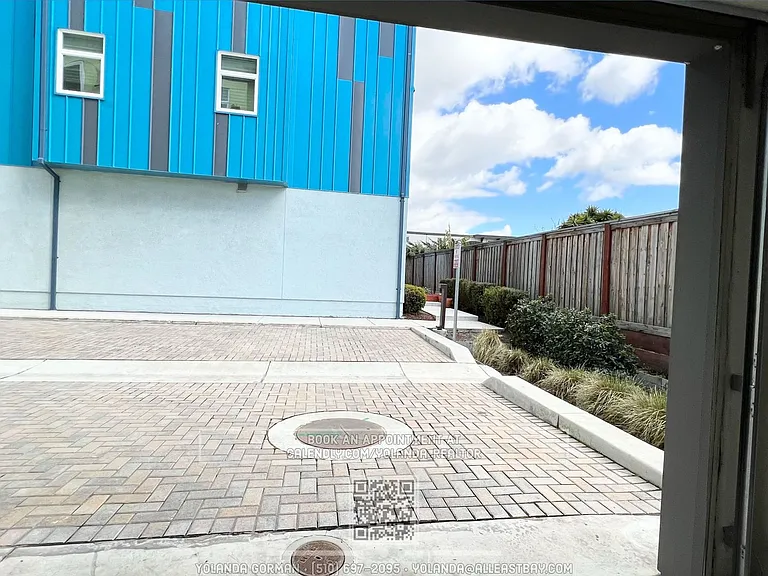 4080 Linden St #101 — Photo 31