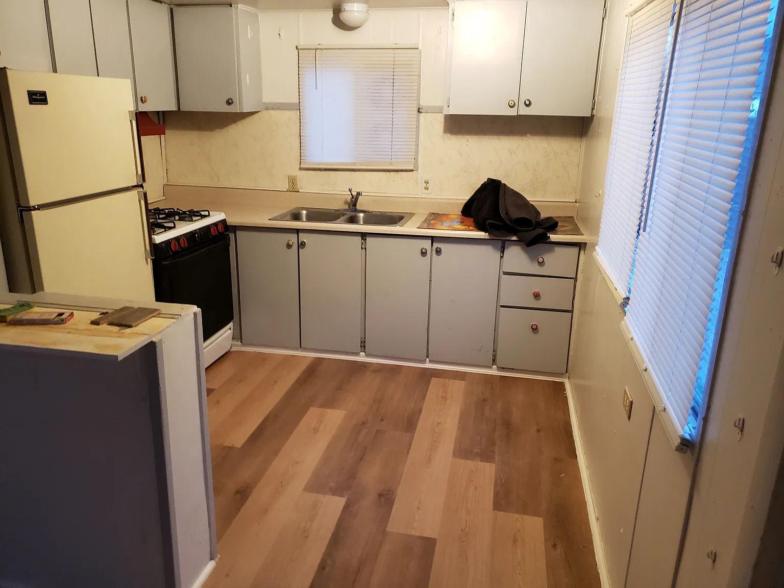 2 bed, 584 sqft, $1,550 — Photo 2