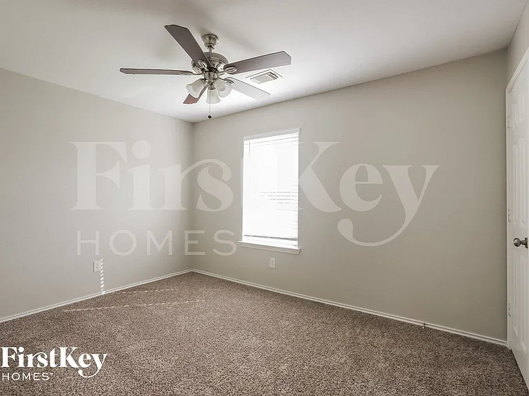 20123 Braley Ct — Photo 12