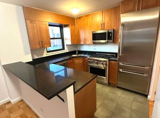 350 W 51st St APT 9B, New York, NY 10019