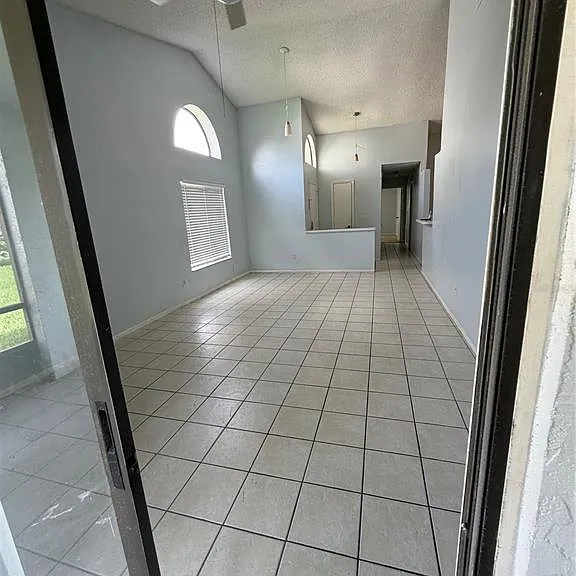 31 Lakepointe Cir — Photo 13