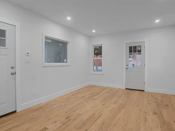 679 East 221st Street image 10 of 30