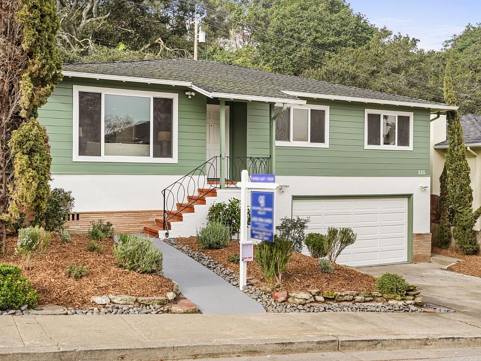 1st image of 555 Hawthorne Ave