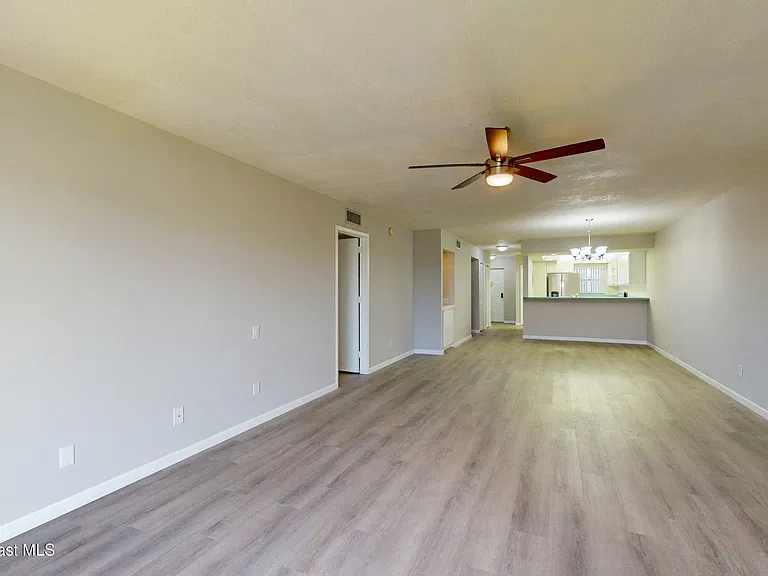 2160 N Highway A1a Hwy #303 — Photo 23