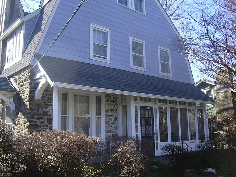 122 Elmwood Ave #1 — Photo 1