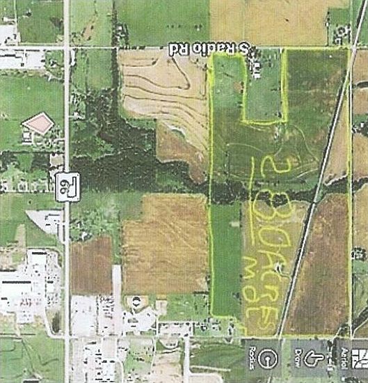 2nd image of Radio Rd