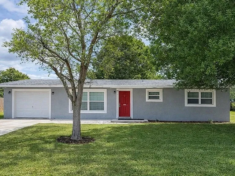 110 Texas Rd — Photo 1