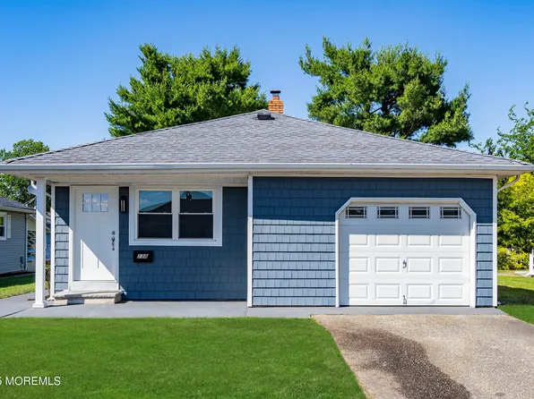 138 Barbuda Street, Toms River, NJ 08757