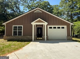 240 Sims St, Barnesville, GA 30204