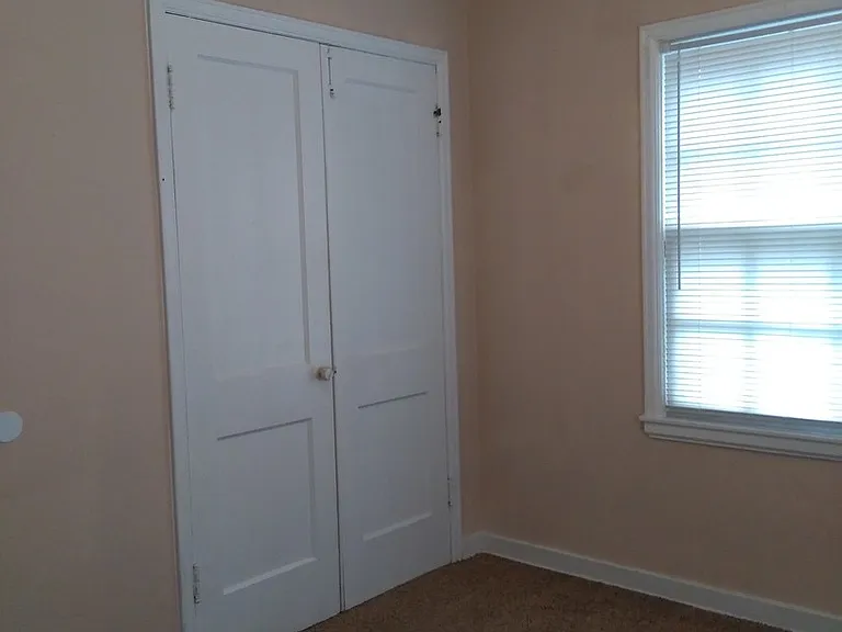 2225 S Kansas Ave — Photo 5