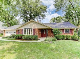 937 E David Rd, Dayton, OH 45429