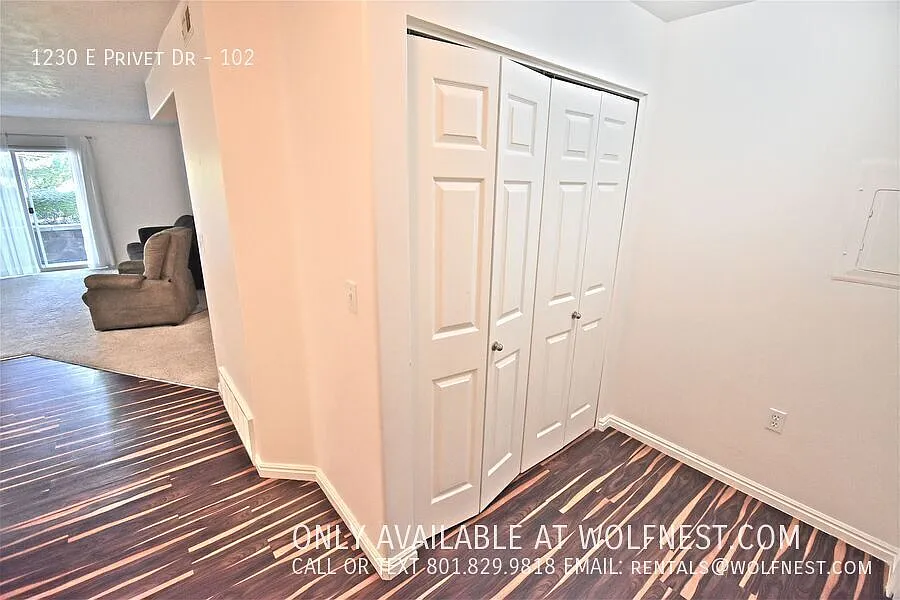 2 bed, 1377 sqft, $1,595 — Photo 2