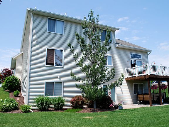 2nd image of 5472 Ericridge Ct