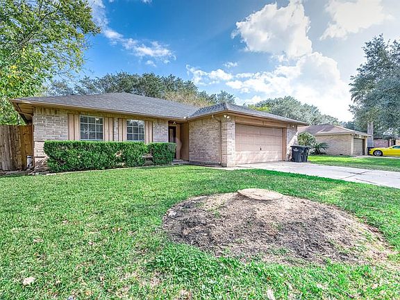 2nd image of 10707 Forest Leaf Dr