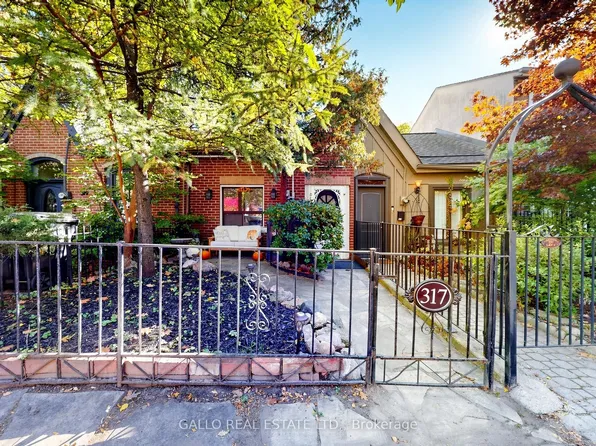 317 Wellesley St E, Toronto, ON M4X 1H2