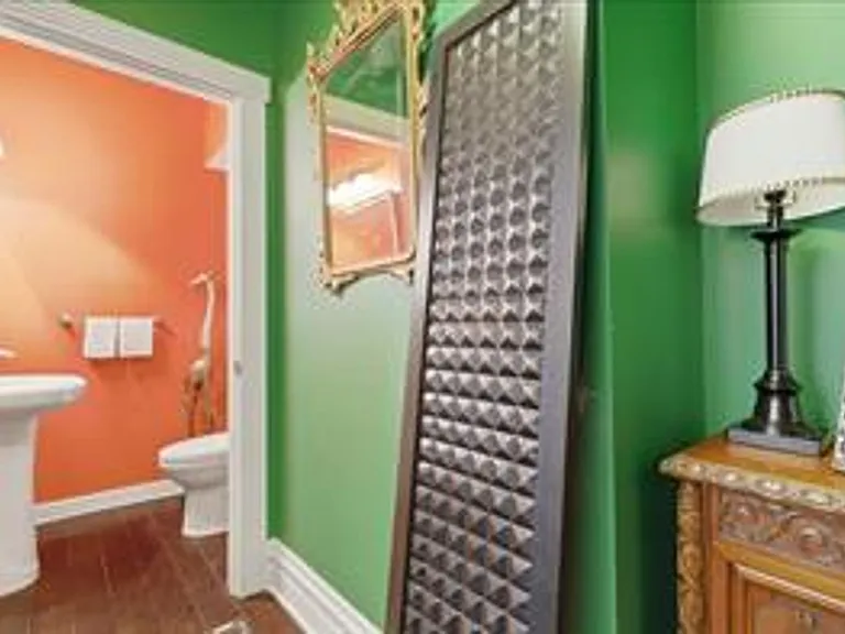 420 Catoma St — Photo 3